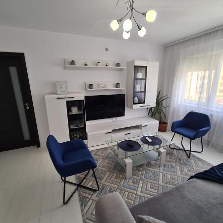 Apartament Bonami Appartamento Sibiu Esterno foto