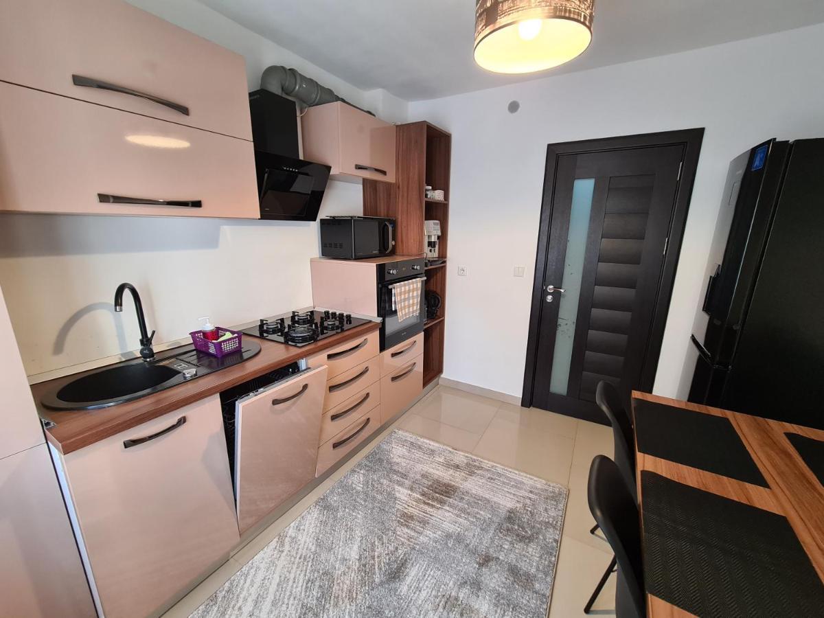 Apartament Bonami Appartamento Sibiu Esterno foto