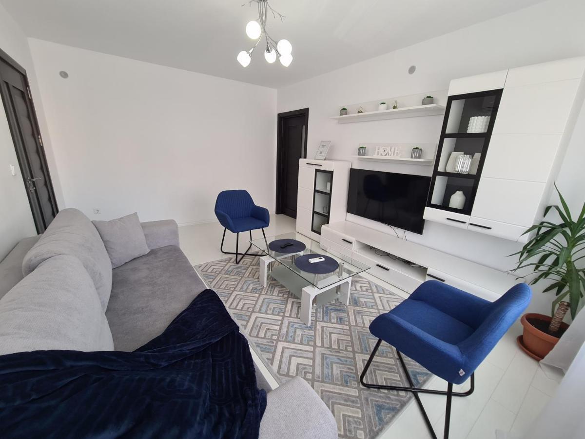 Apartament Bonami Appartamento Sibiu Esterno foto