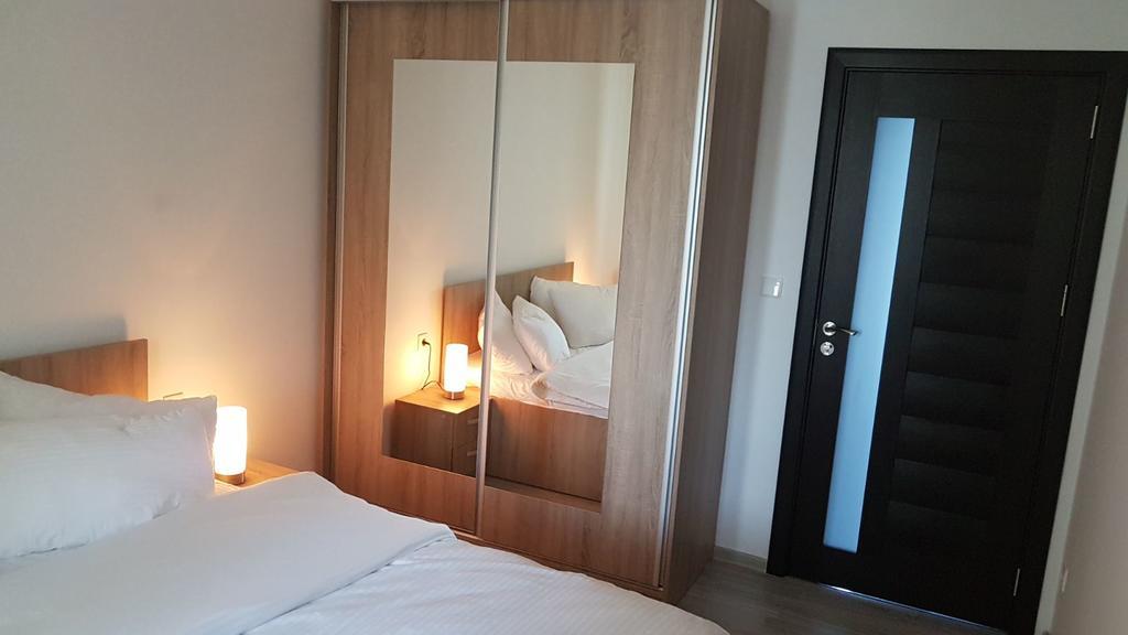 Apartament Bonami Appartamento Sibiu Esterno foto